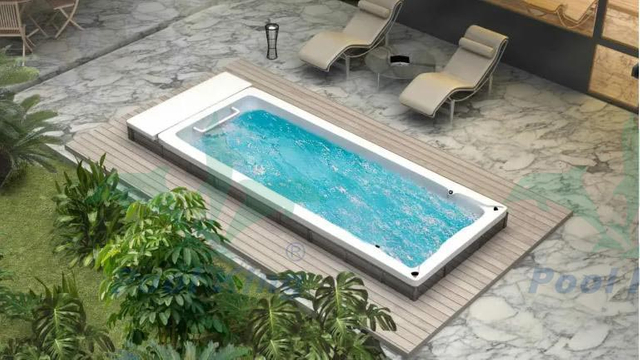 Piscina senza fine di tipo funzionale con copertura a rullo